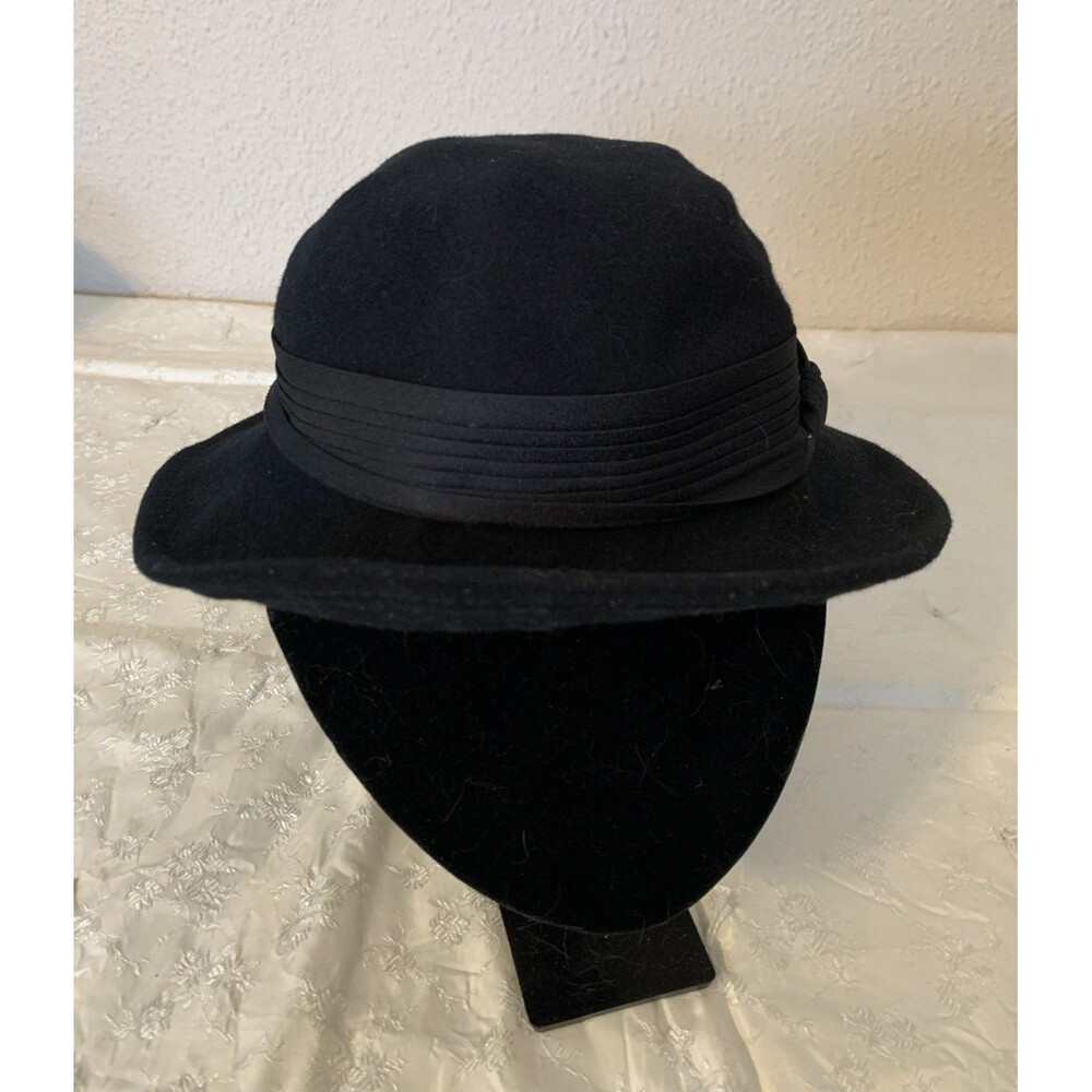 Vintage Arlin Womens Black 100% Wool Elongated Church Derby Hat Made in USA